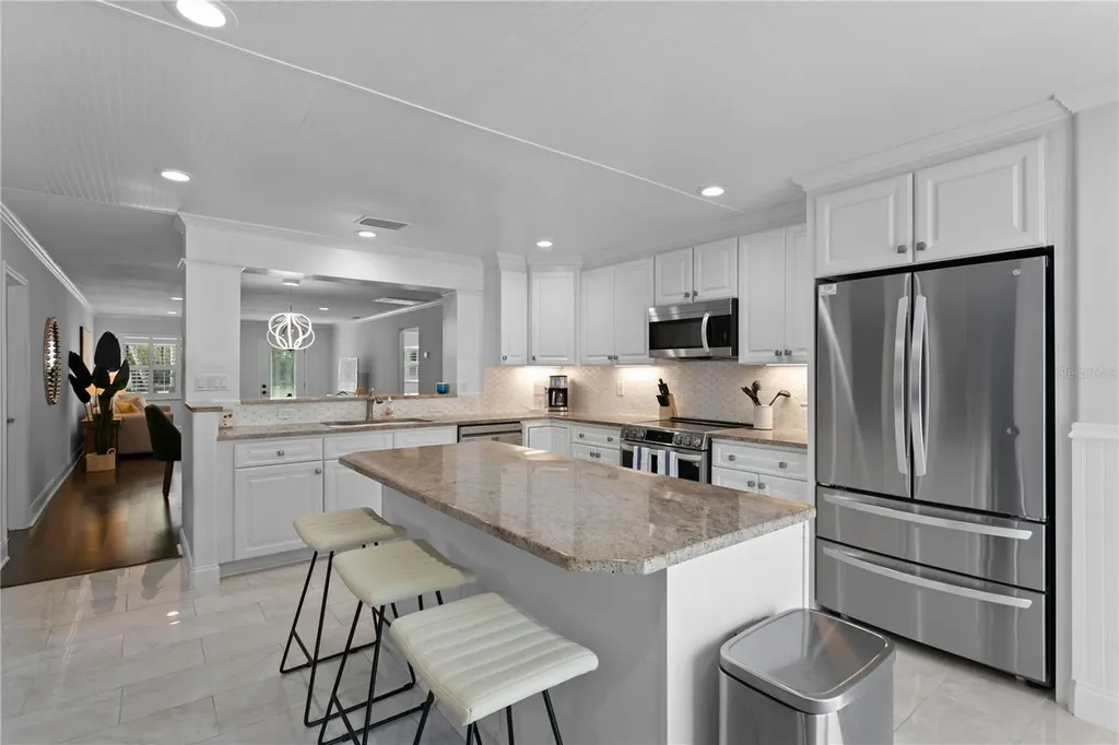 4815 W San Rafael Street Tampa FL 33629
