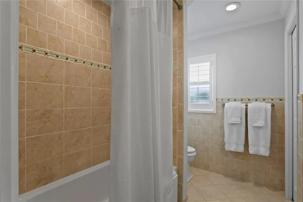 4815 W San Rafael Street Tampa FL 33629