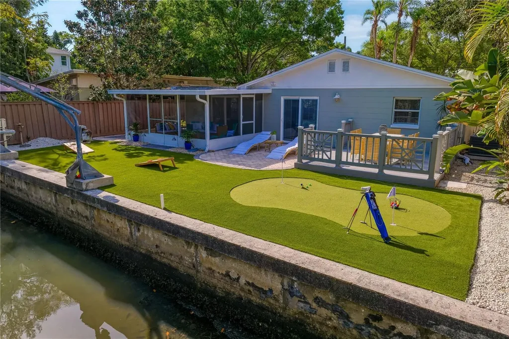 4815 W San Rafael Street Tampa FL 33629