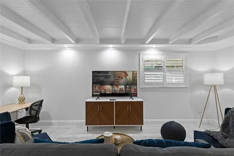 4815 W San Rafael Street Tampa FL 33629