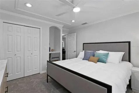 4815 W San Rafael Street Tampa FL 33629