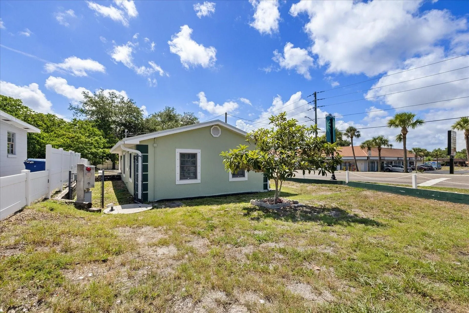 6511 Main Street New Port Richey FL 34653
