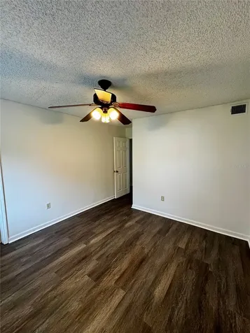 4409 S Semoran Boulevard Orlando FL 32822