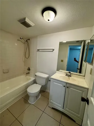 4409 S Semoran Boulevard Orlando FL 32822