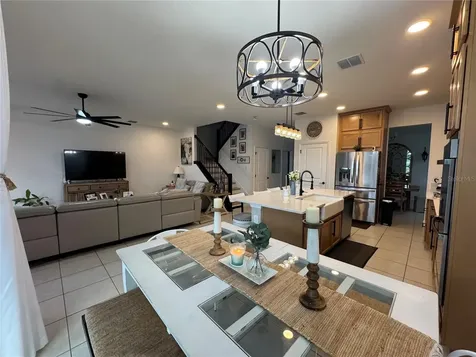3743 Branding Iron Bend St Cloud FL 34772