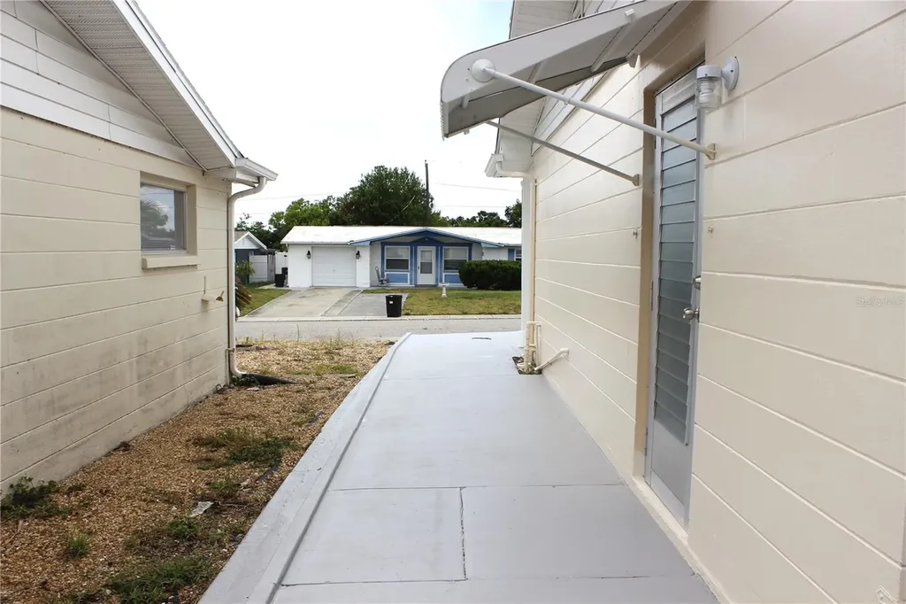 5102 Manor Drive New Port Richey FL 34652
