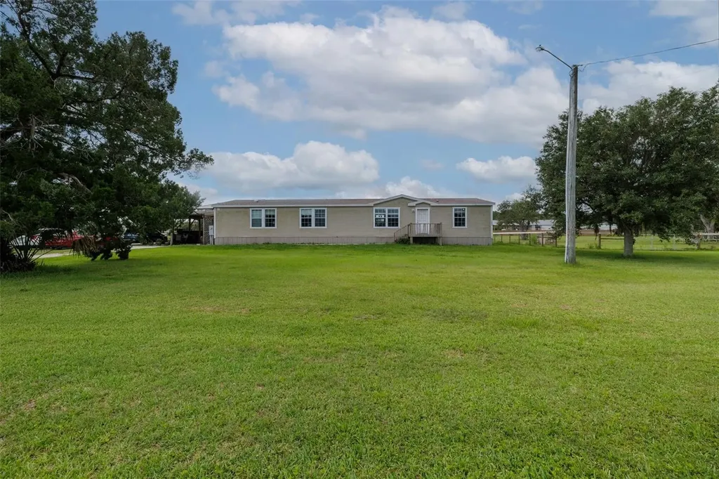 1050 Dillon Circle New Smyrna Beach FL 32168