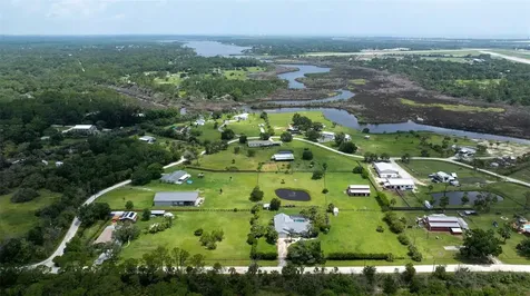 1050 Dillon Circle New Smyrna Beach FL 32168