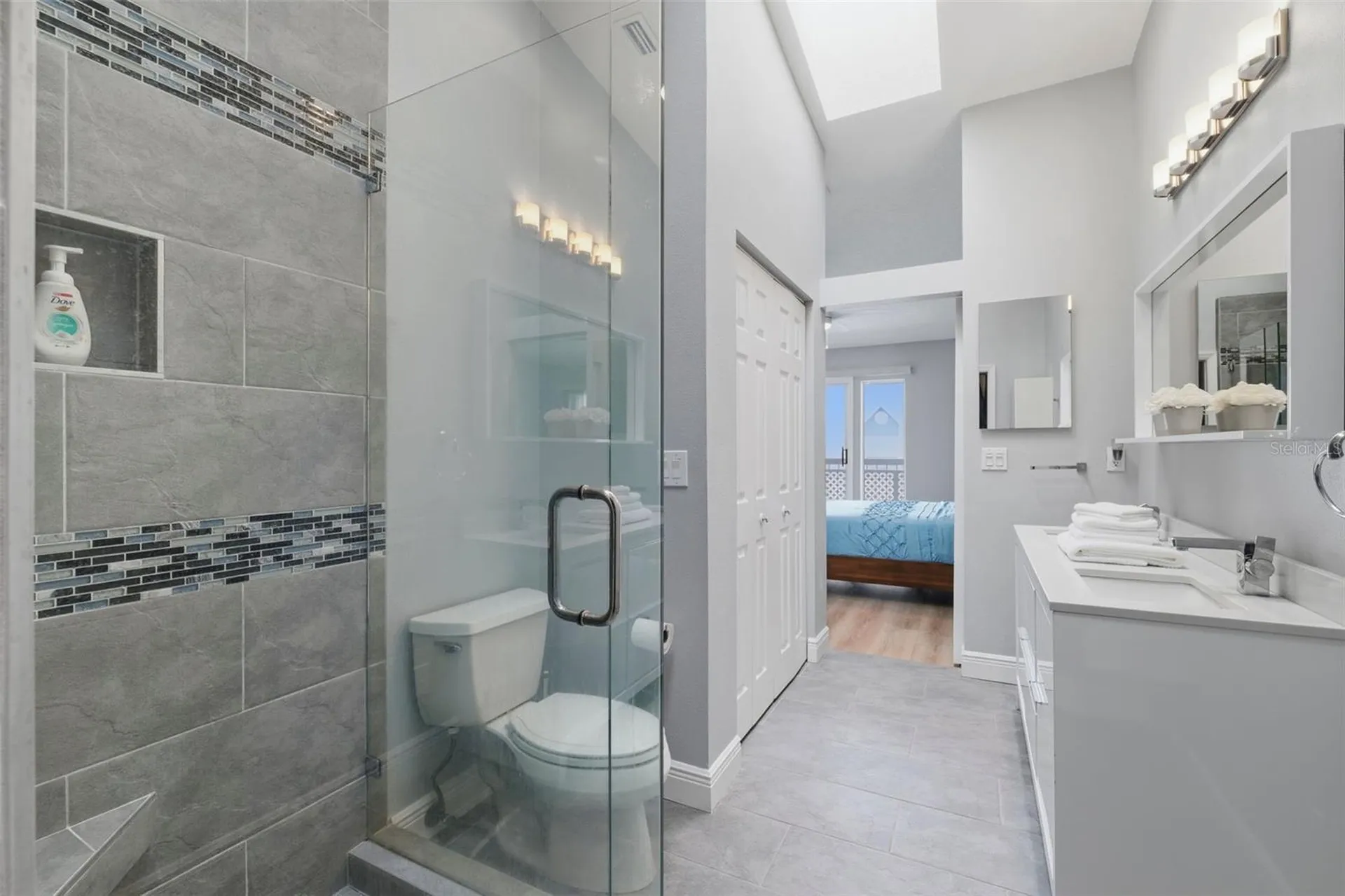 381 Madeira Circle Tierra Verde FL 33715