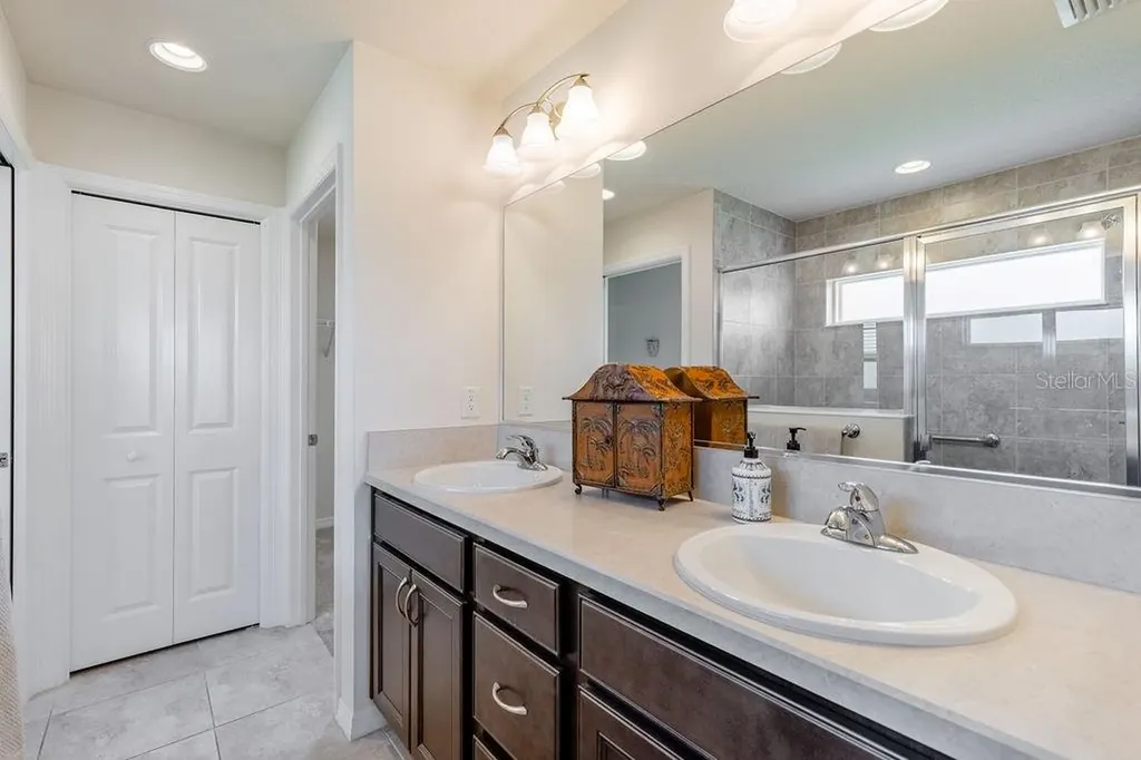 5458 Bacon Terrace The Villages FL 32163
