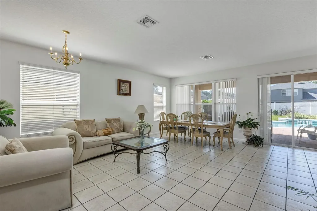 2013 Crossvine Lane Casselberry FL 32707