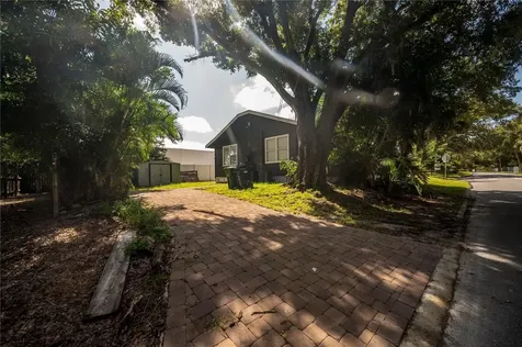 319 W Curtis Street Tampa FL 33603