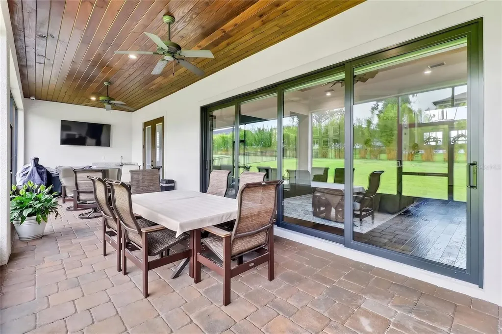 2564 Delphi Woods Circle Lakeland FL 33812