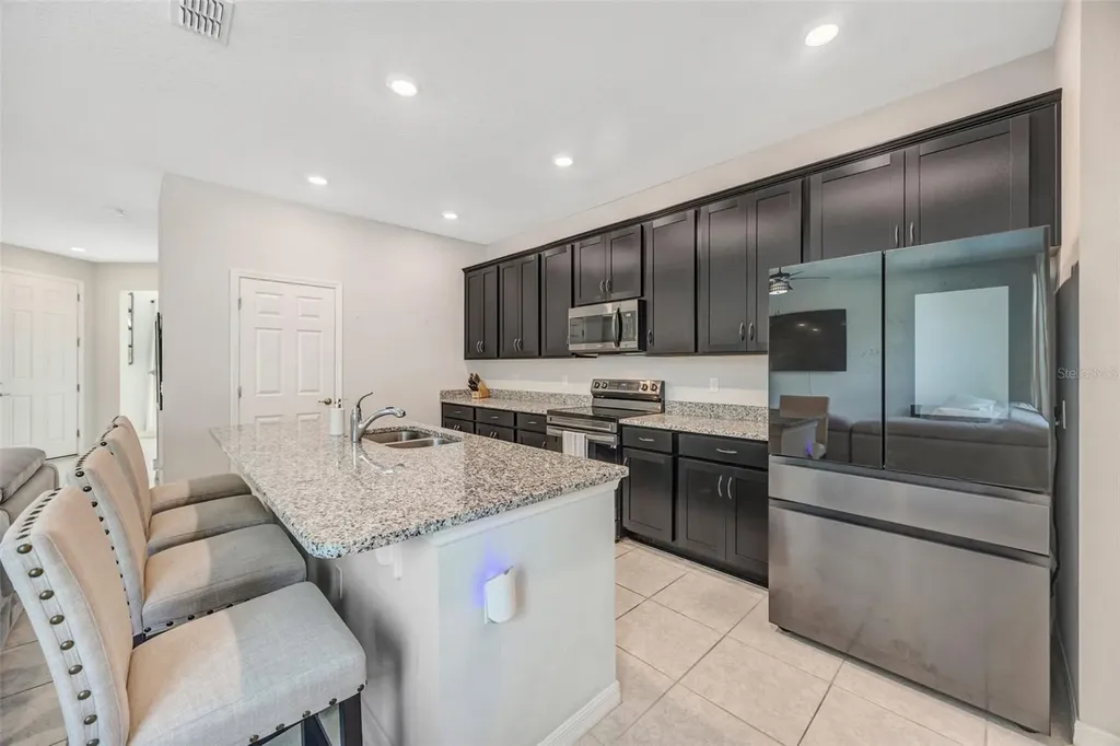 5022 Avalon Park Boulevard Wesley Chapel FL 33545