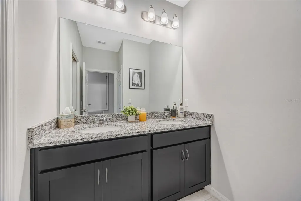 5022 Avalon Park Boulevard Wesley Chapel FL 33545