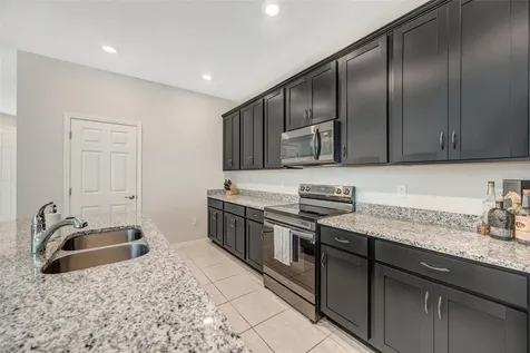 5022 Avalon Park Boulevard Wesley Chapel FL 33545