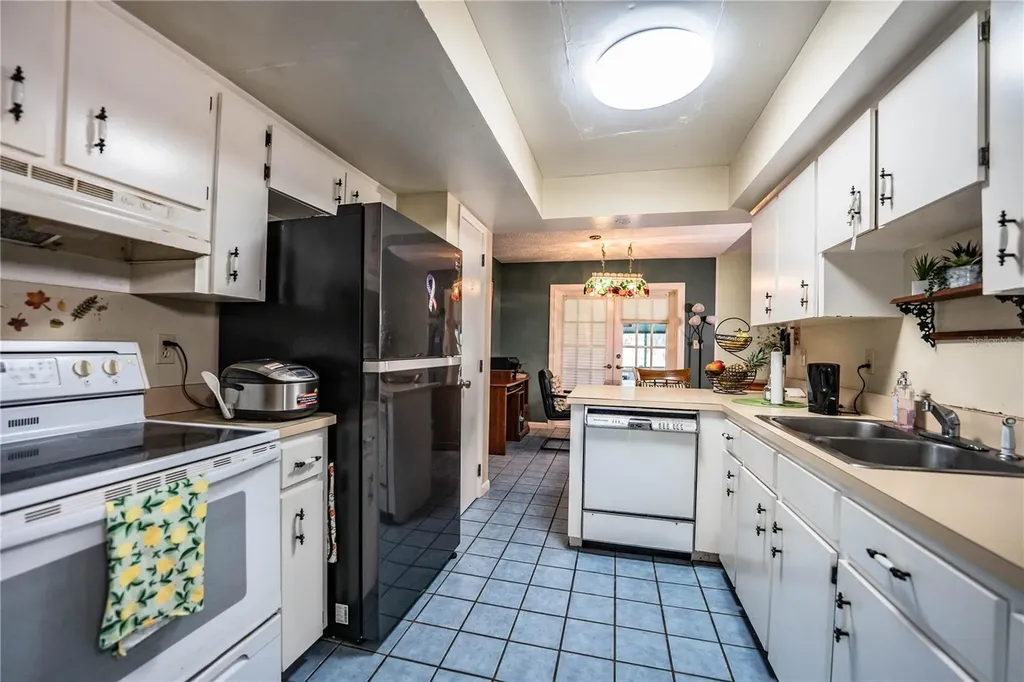 85 Country Club Lane Mulberry FL 33860