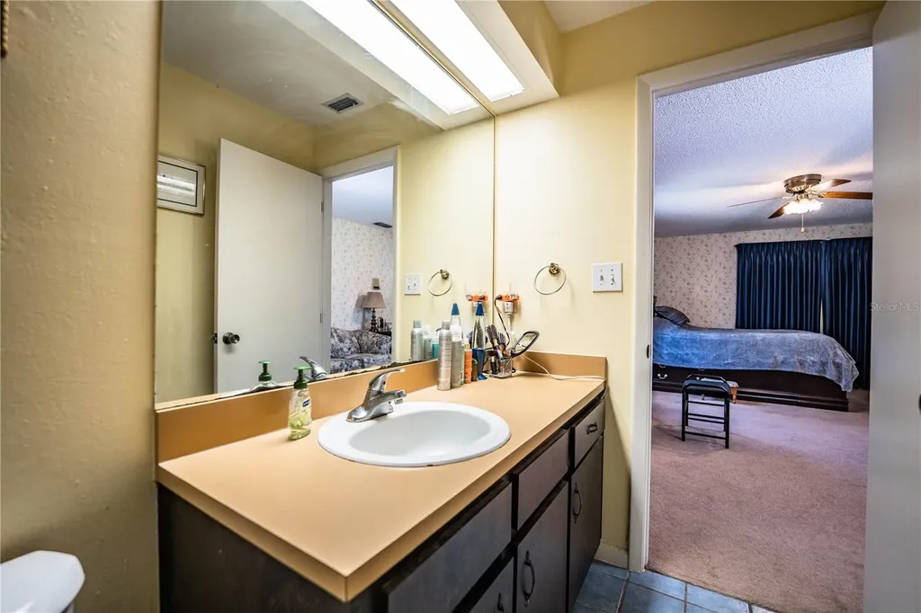 85 Country Club Lane Mulberry FL 33860
