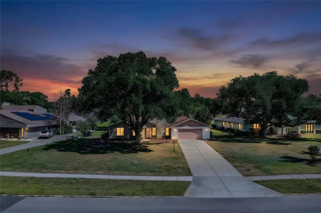 85 Country Club Lane Mulberry FL 33860