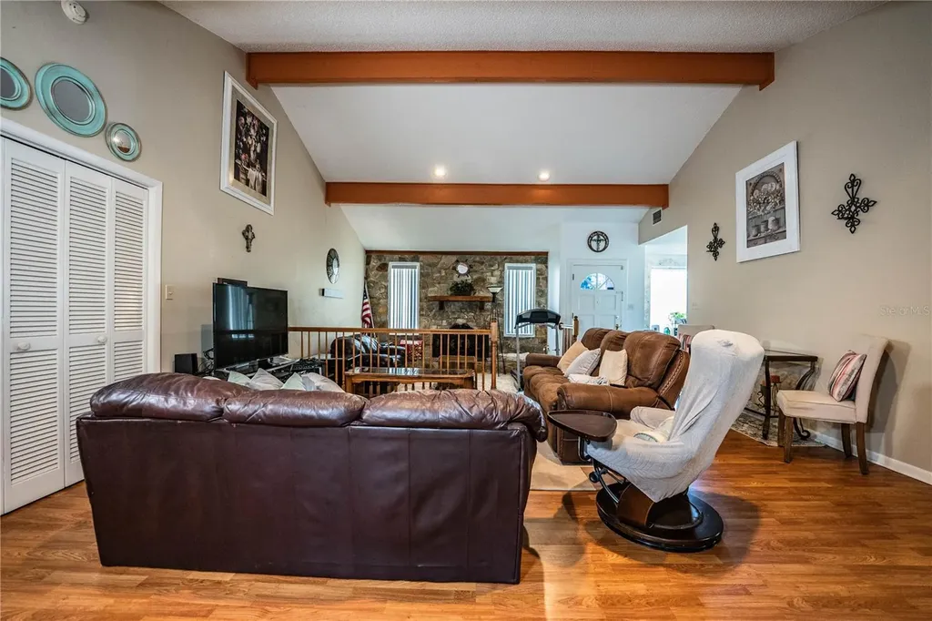 85 Country Club Lane Mulberry FL 33860