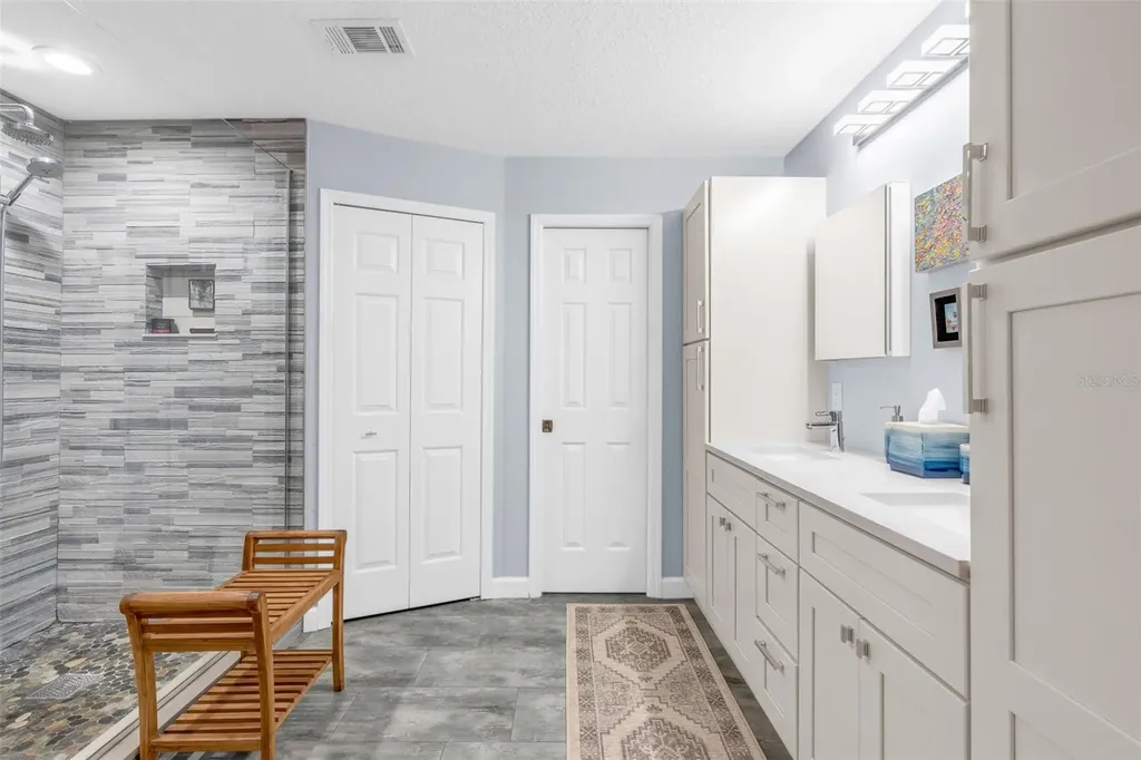 7517 Fenwick Cove Lane Orlando FL 32819