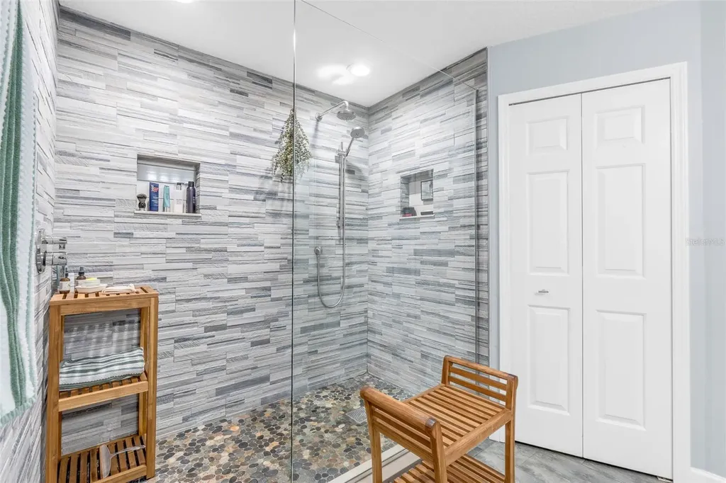7517 Fenwick Cove Lane Orlando FL 32819
