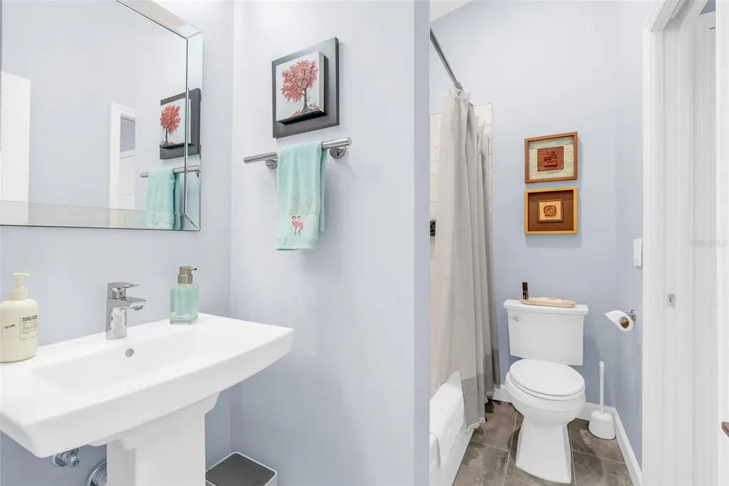 7517 Fenwick Cove Lane Orlando FL 32819