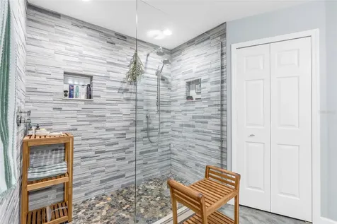 7517 Fenwick Cove Lane Orlando FL 32819