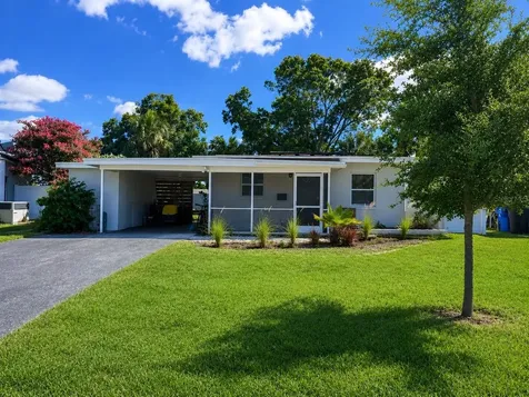 6299 34th Avenue N St Petersburg FL 33710