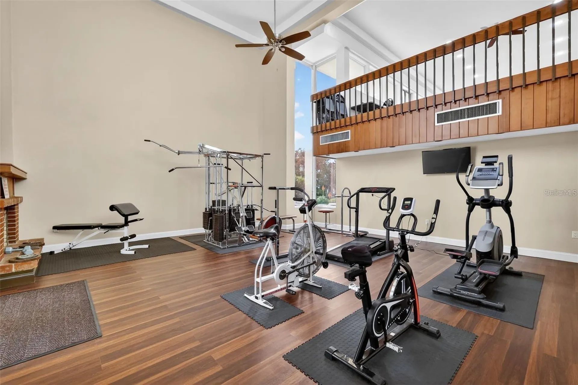 501 W Old Us Highway 441 Highway Mount Dora FL 32757