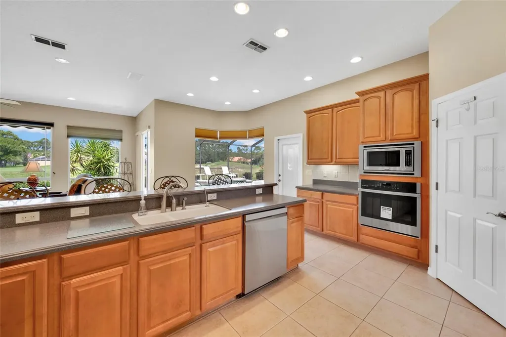5011 E Golf Club Lane Spring Hill FL 34609