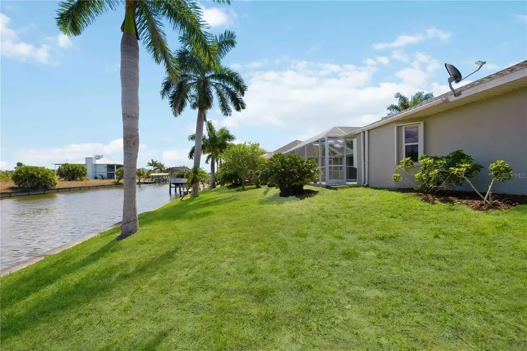15608 Melport Circle Port Charlotte FL 33981