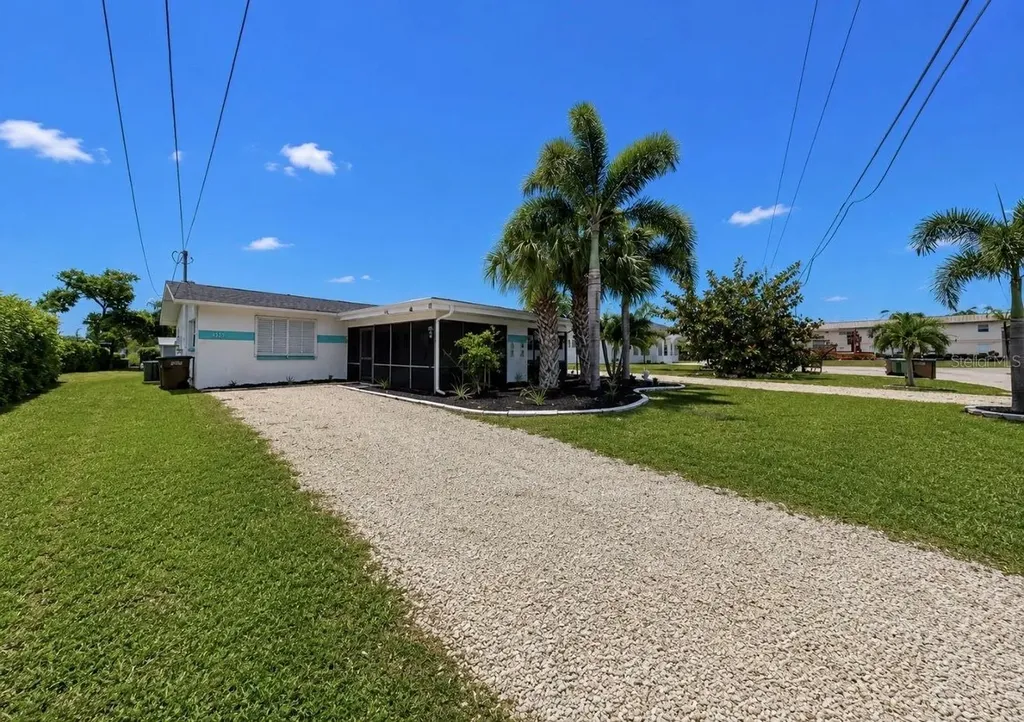 4931 Victoria Drive Cape Coral FL 33904