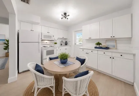 4931 Victoria Drive Cape Coral FL 33904