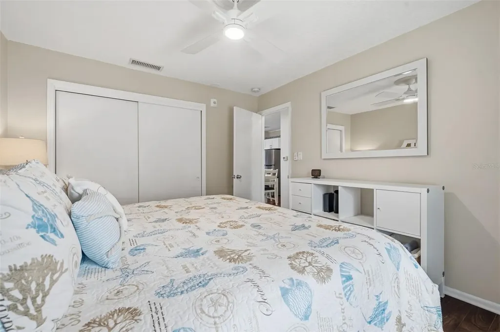 5117 Salmon Drive SE St Petersburg FL 33705