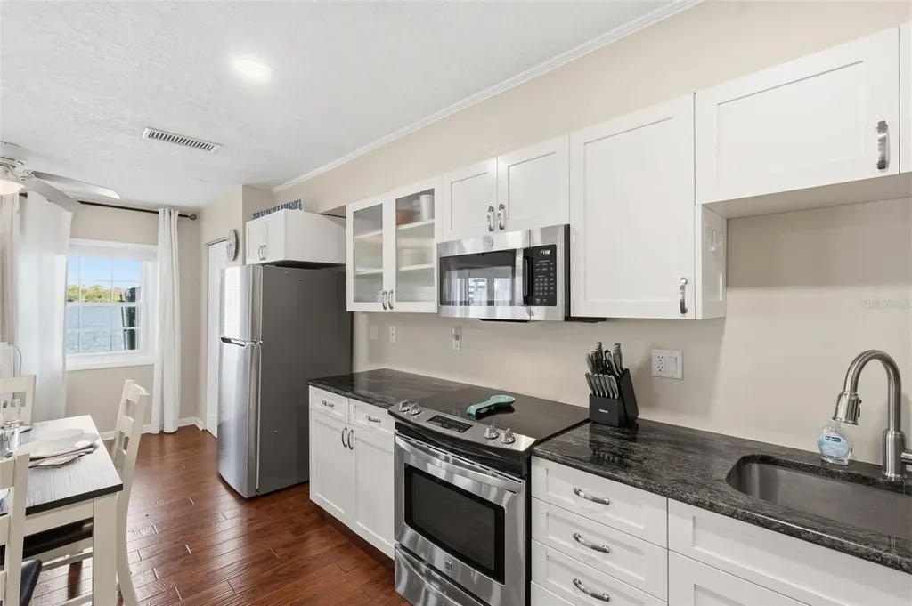 5117 Salmon Drive SE St Petersburg FL 33705