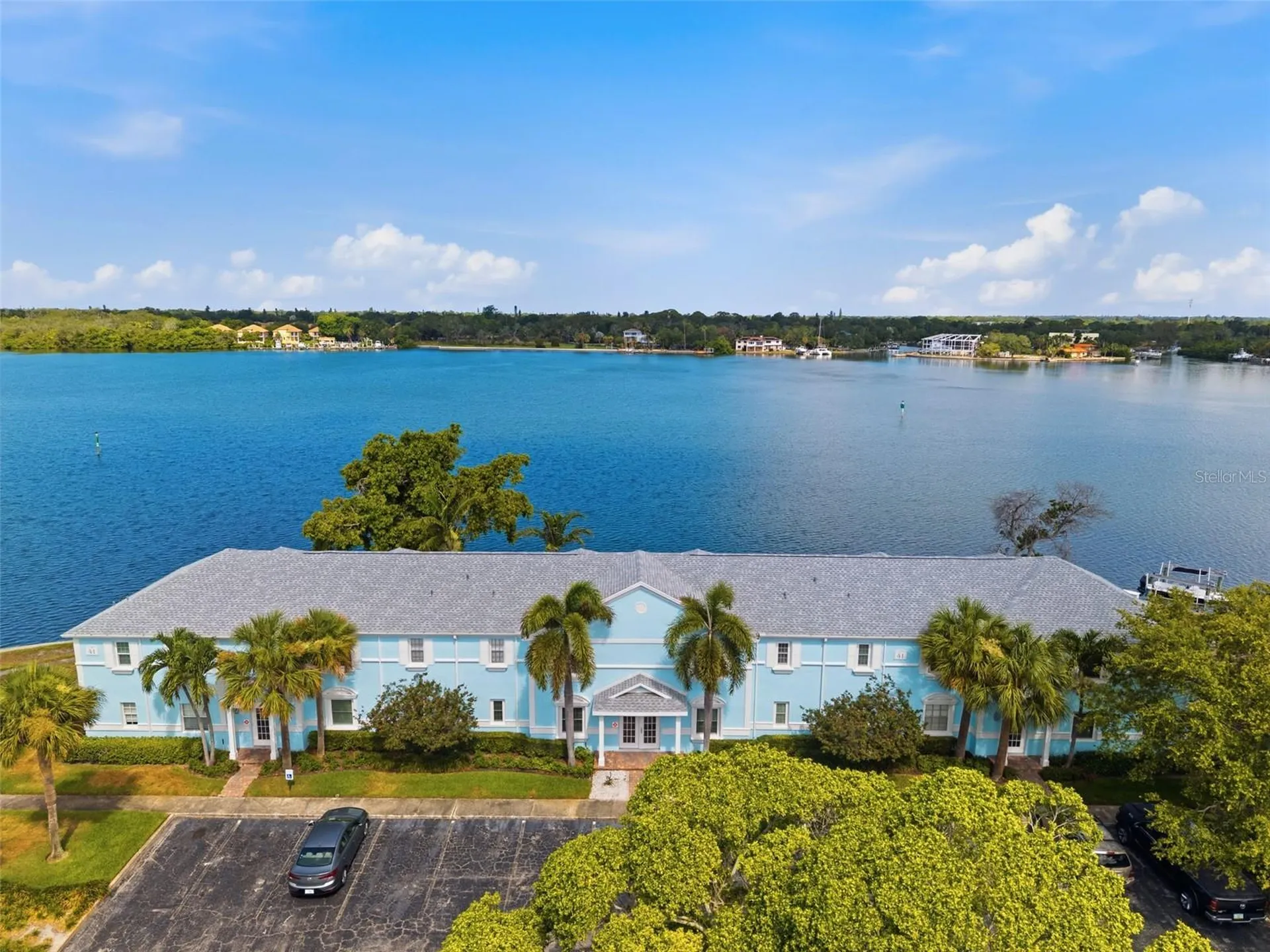 5117 Salmon Drive SE St Petersburg FL 33705