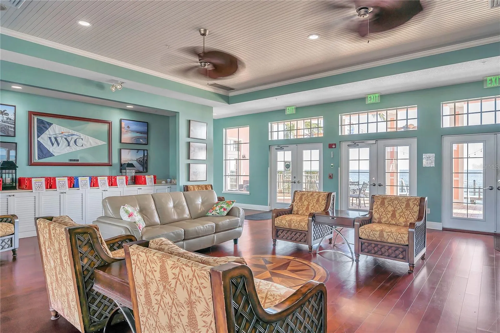 5117 Salmon Drive SE St Petersburg FL 33705