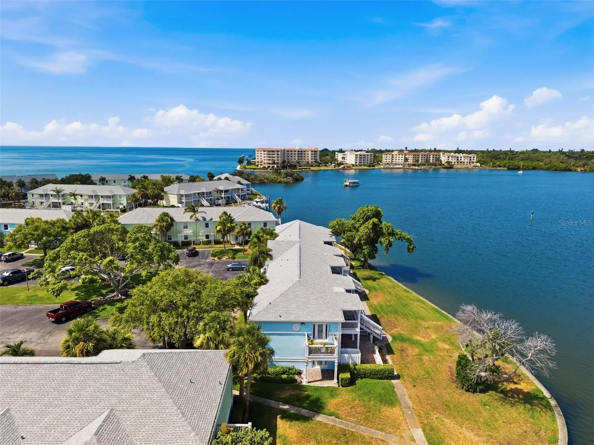 5117 Salmon Drive SE St Petersburg FL 33705