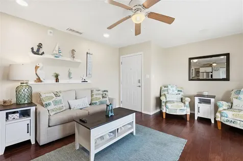5117 Salmon Drive SE St Petersburg FL 33705