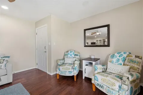 5117 Salmon Drive SE St Petersburg FL 33705