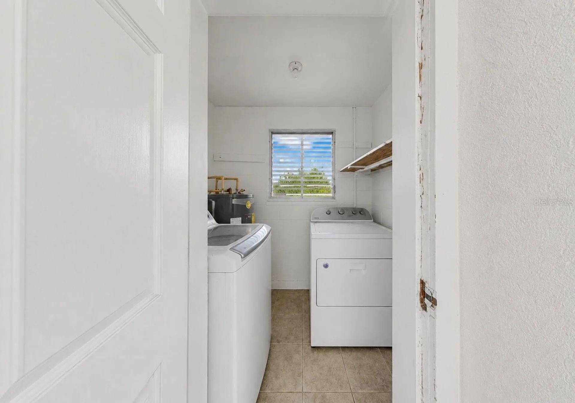 4933 Victoria Drive Cape Coral FL 33904