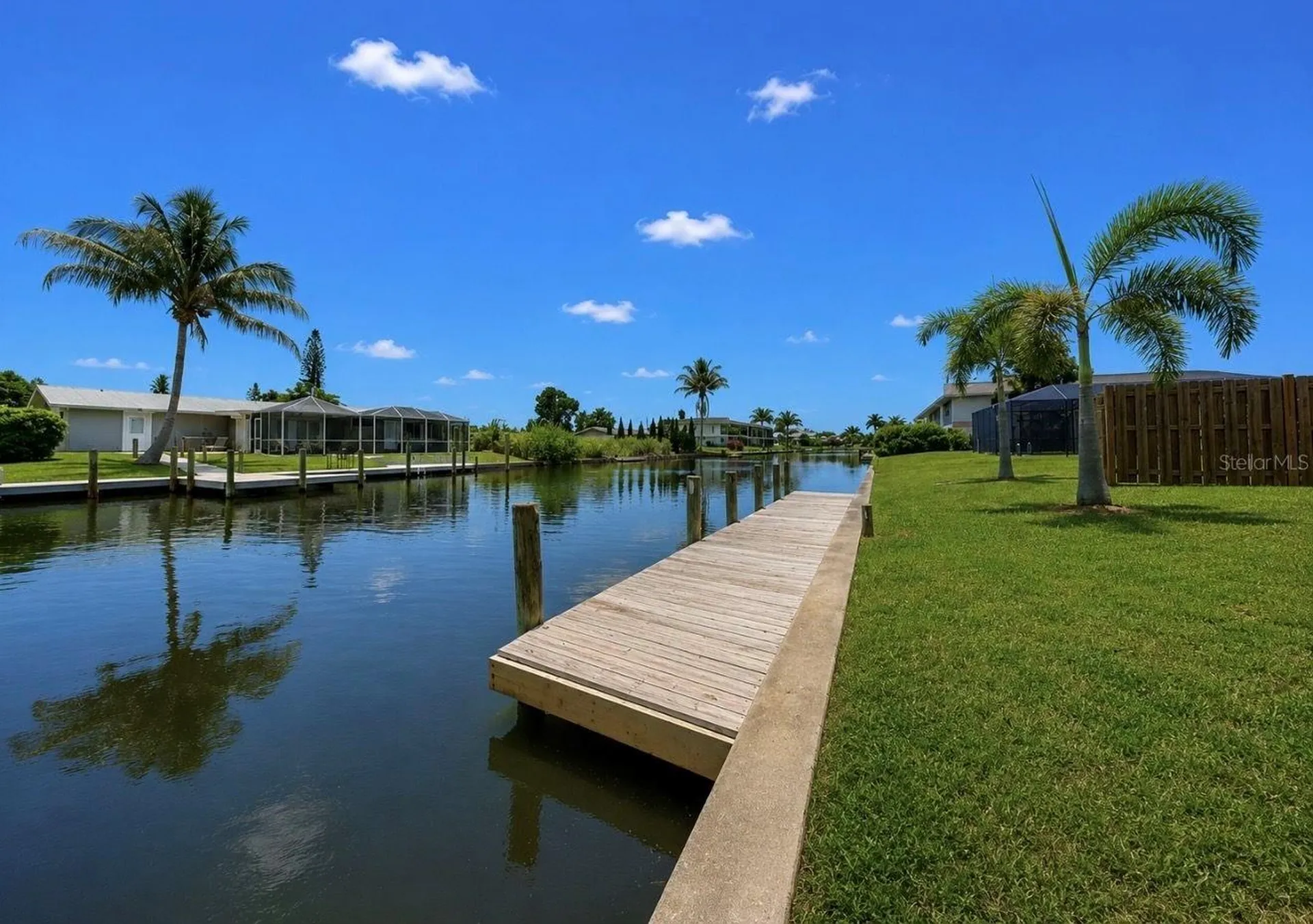 4933 Victoria Drive Cape Coral FL 33904