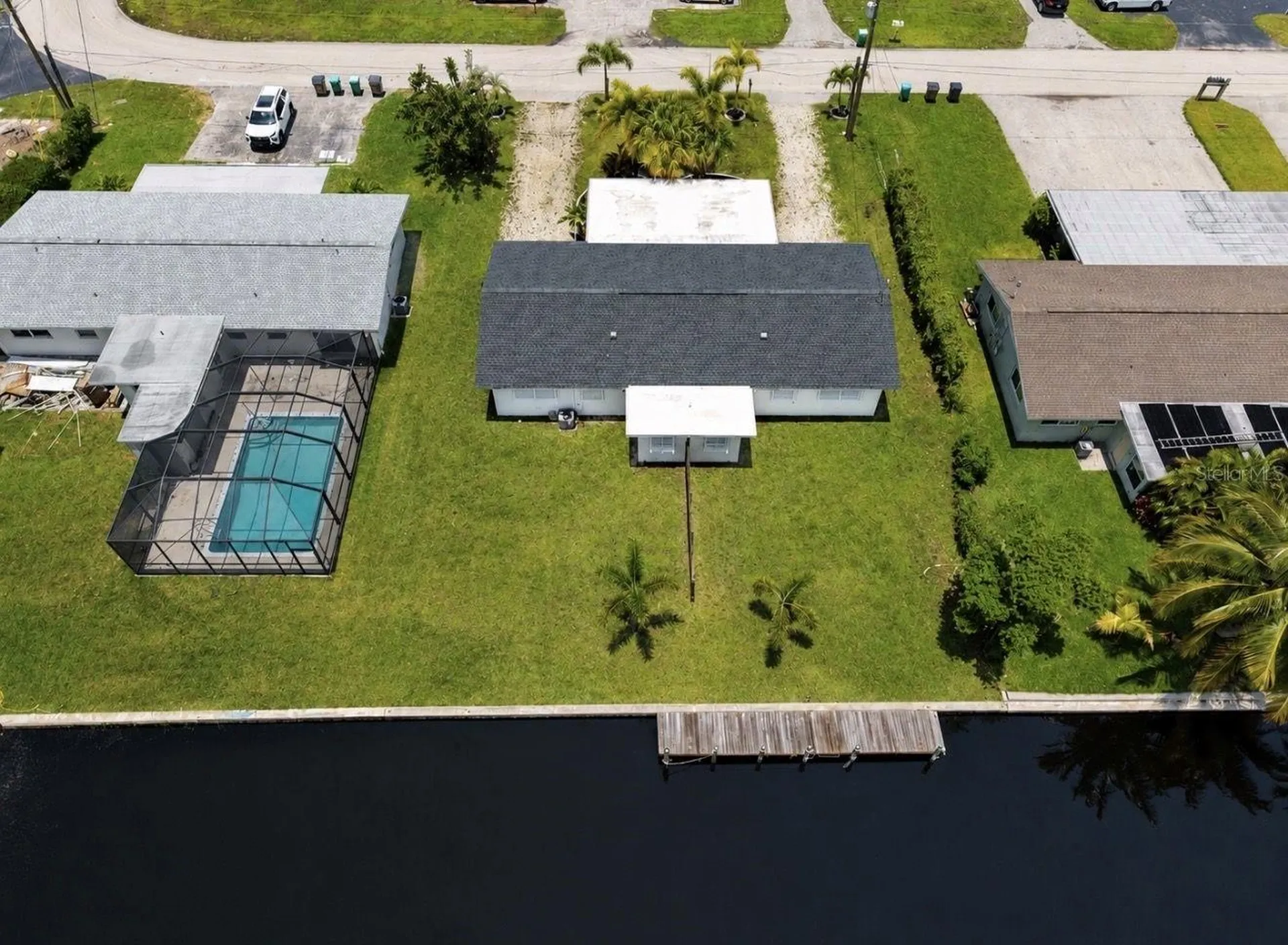 4933 Victoria Drive Cape Coral FL 33904