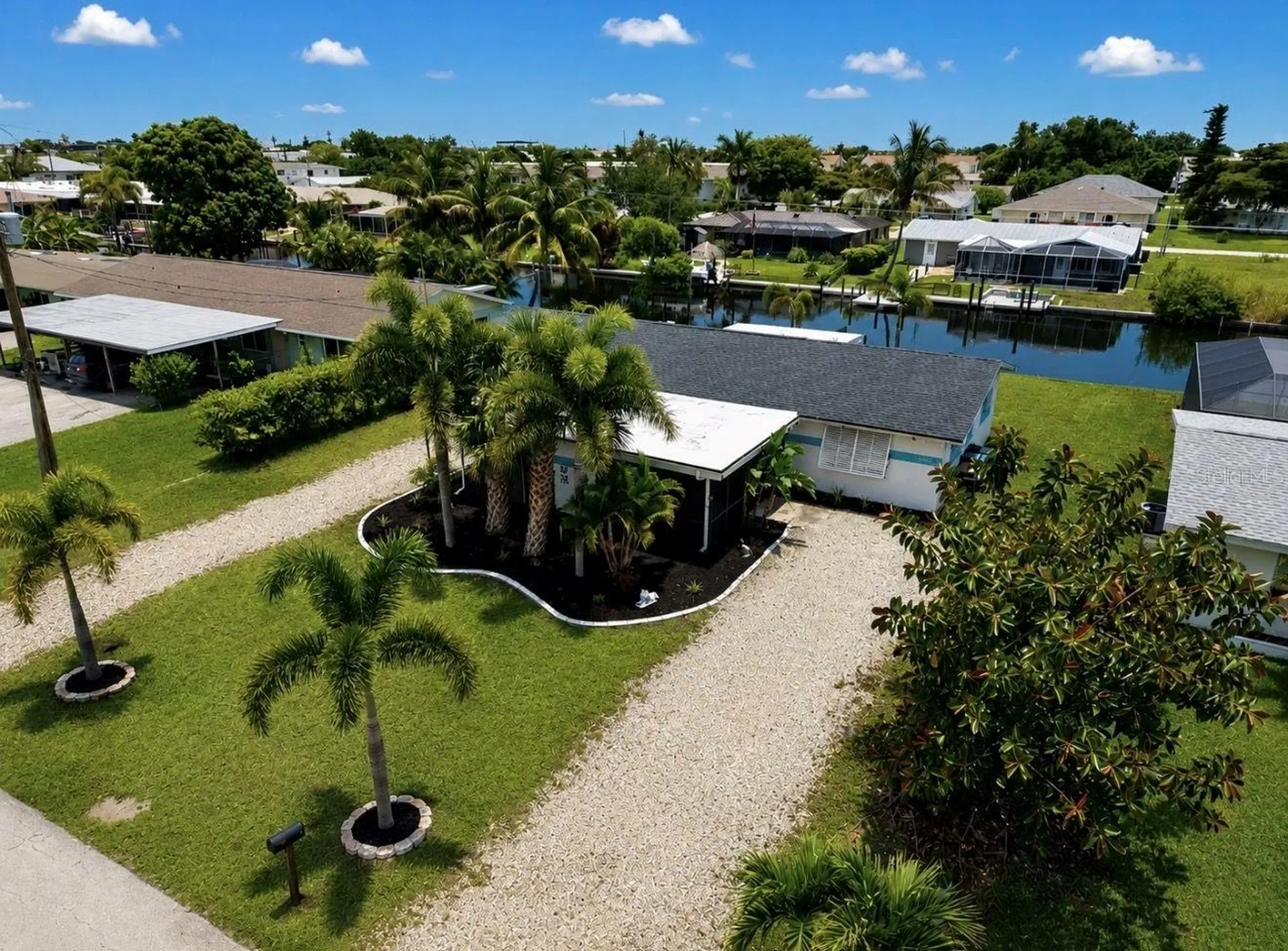 4933 Victoria Drive Cape Coral FL 33904