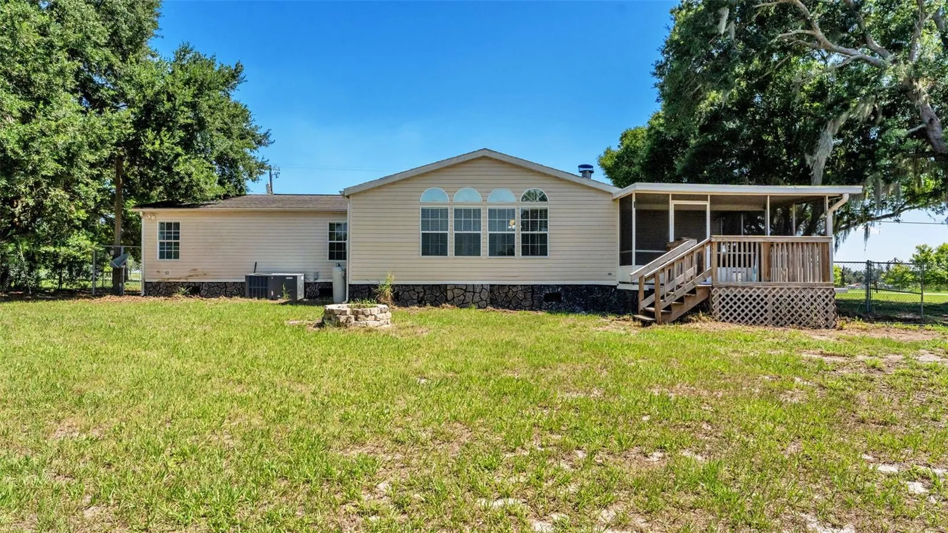 8045 Alturas Babson Park Cutoff Bartow FL 33830