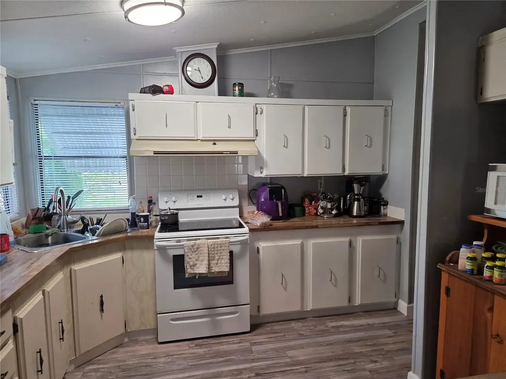 4548 Fox Ridge Boulevard Wesley Chapel FL 33543