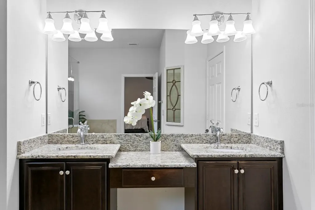 19406 Butterwood Lane Lutz FL 33558