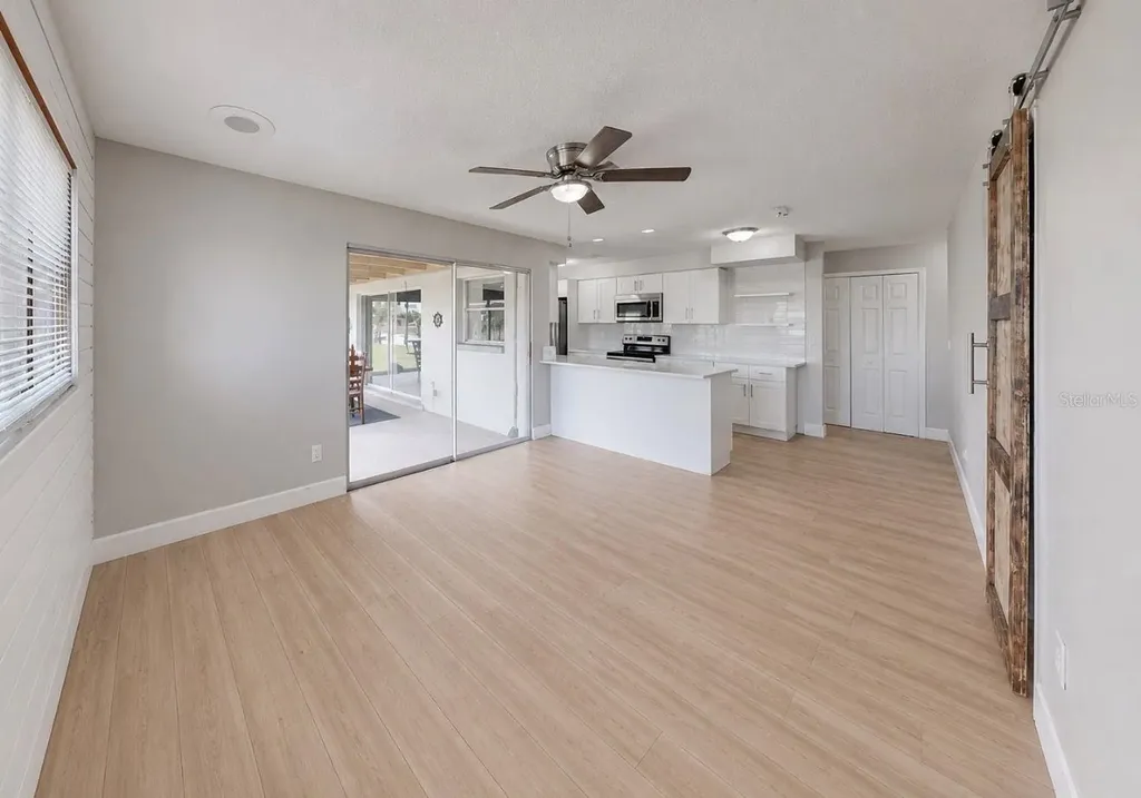1729 Bikini Court Cape Coral FL 33904