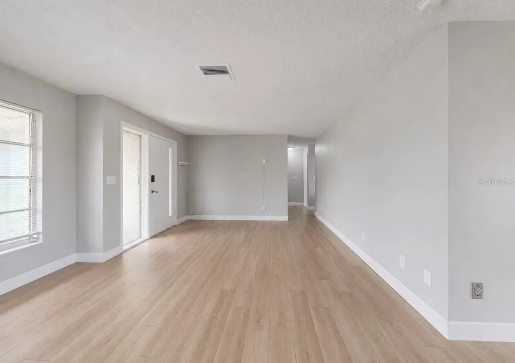 1729 Bikini Court Cape Coral FL 33904